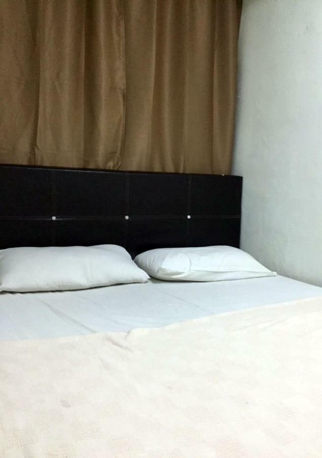Abs Bintang Guest House Куала Лумпур Екстериор снимка